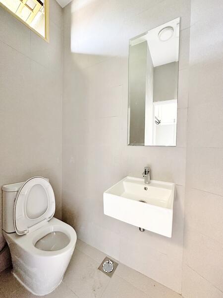 Orange Regency, 101 Fernhill Road, 4 Bedrooms, 2,433 sqft, Apartment For Rent, by Lawrence Hong, 24426432 - PropertyGuru.com.sg