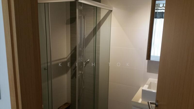 Master Bedroom Restroom