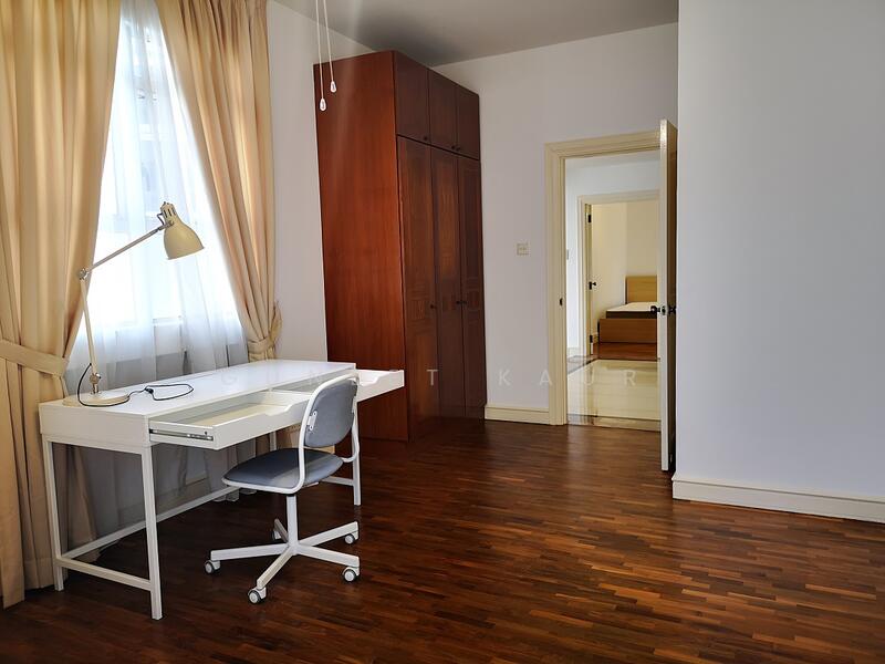 For Rent - Leonie Condotel