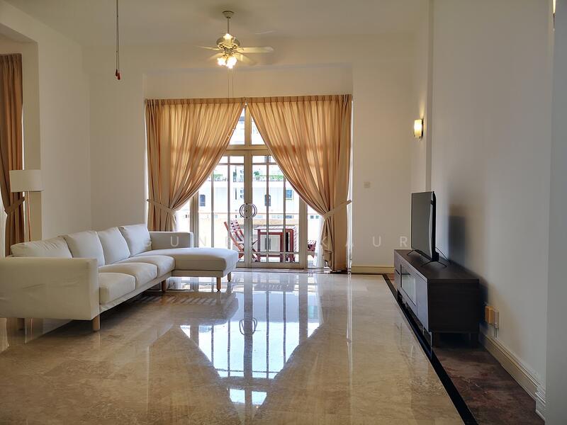 For Rent - Leonie Condotel