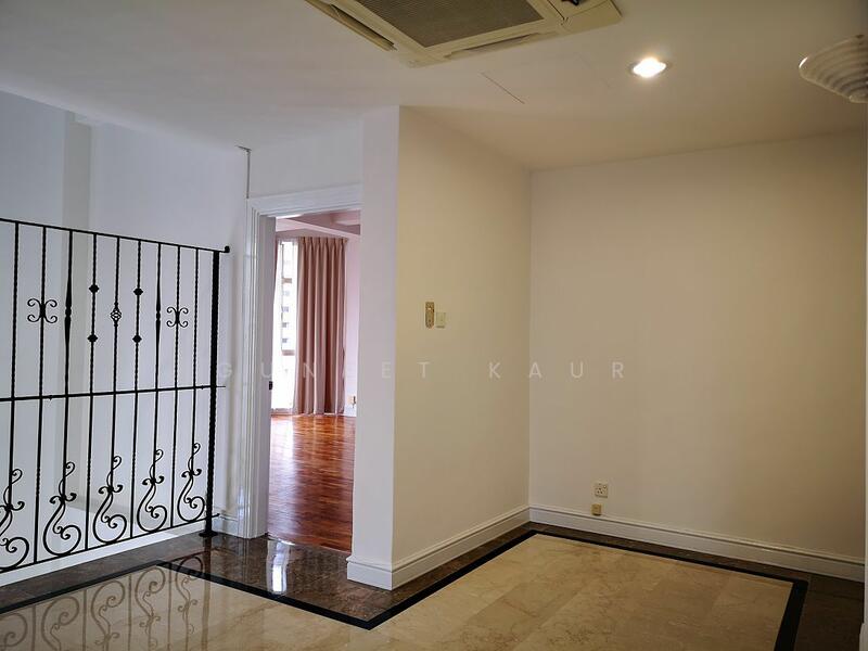 For Rent - Leonie Condotel