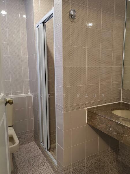 For Rent - Leonie Condotel