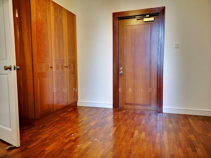 For Rent - Leonie Condotel