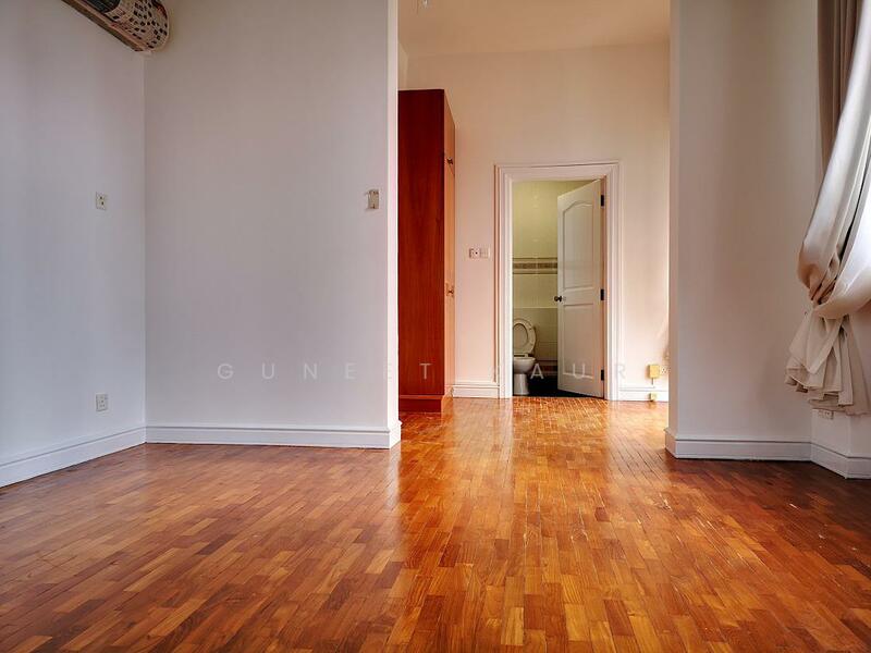 For Rent - Leonie Condotel