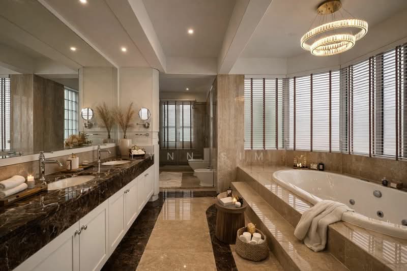 For Rent - Just Renovated! 2 Storey GCB with Huge Basement at Holland!