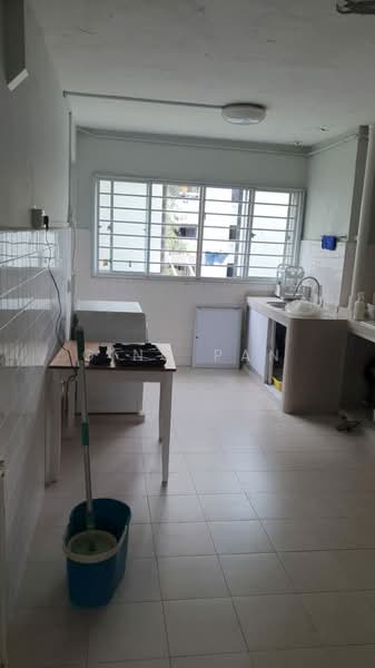 376 Clementi Avenue 4, 376 Clementi Avenue 4, 2 Bedrooms, 732 sqft, HDB Flat For Rent, by Gino Pan, 24428506 - PropertyGuru.com.sg