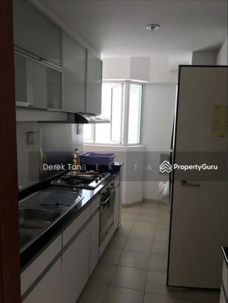 Cote D'Azur, 68 Marine Parade Road, East Coast / Marine Parade, 2 Bedrooms, 1,151 sqft, Condominium For Sale, by Derek Tan, 24430082 - PropertyGuru.com.sg