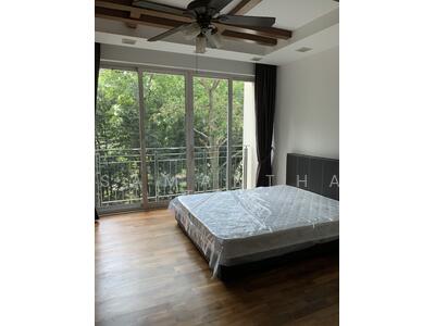 For Rent - The Esparis