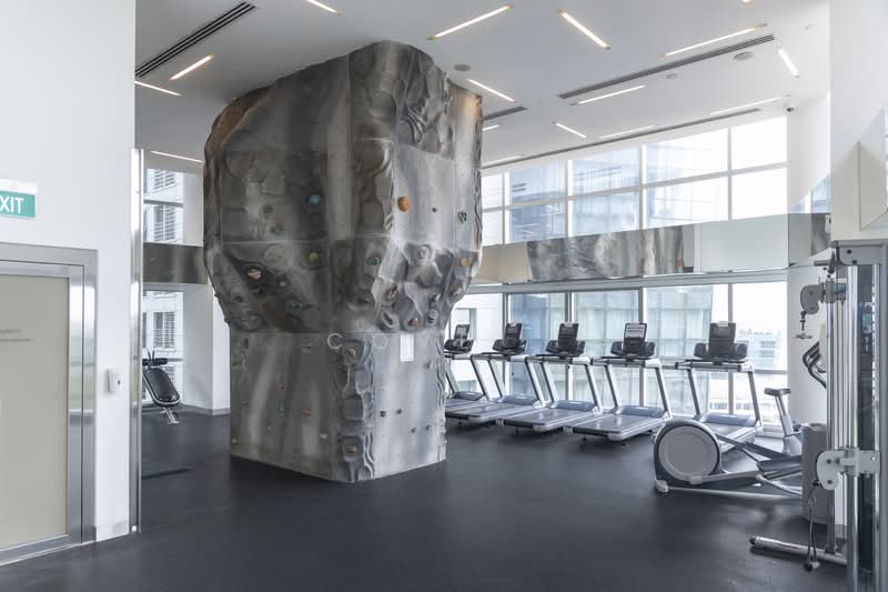 The Sail @ Marina Bay, 2 Marina Boulevard, Room Rental, 100 sqft, Condominium For Rent, by Cove, 24431695 - Gym - PropertyGuru.com.sg
