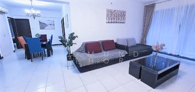 For Rent - West Bay Condo