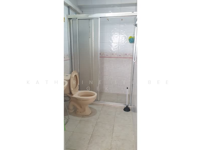 For Rent - 577 Hougang Avenue 4