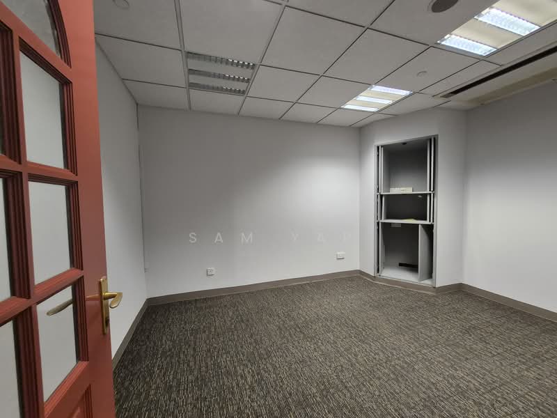 Tan Chong Tower, 15 Queen Street, 1,055 sqft, Office For Rent, by Sam Yap, 24432344 - CommercialGuru.com.sg
