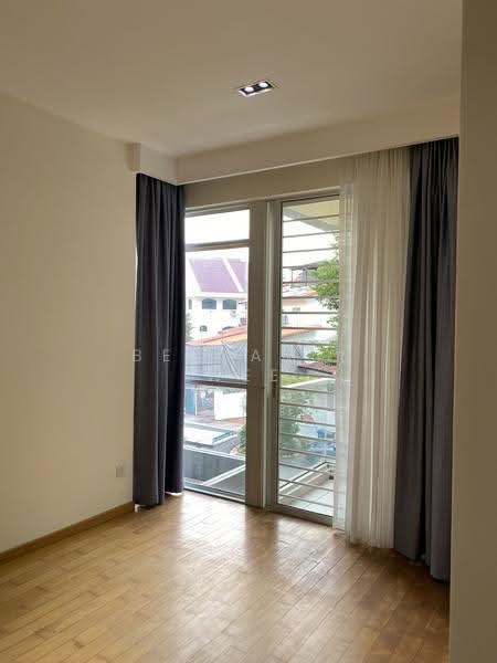 Grosvenor View, 3 Lengkong Empat, Eunos / Geylang / Paya Lebar, 3 Bedrooms, 1,249 sqft, Condominium For Rent, by Benjamin Wee, 24432395 - PropertyGuru.com.sg