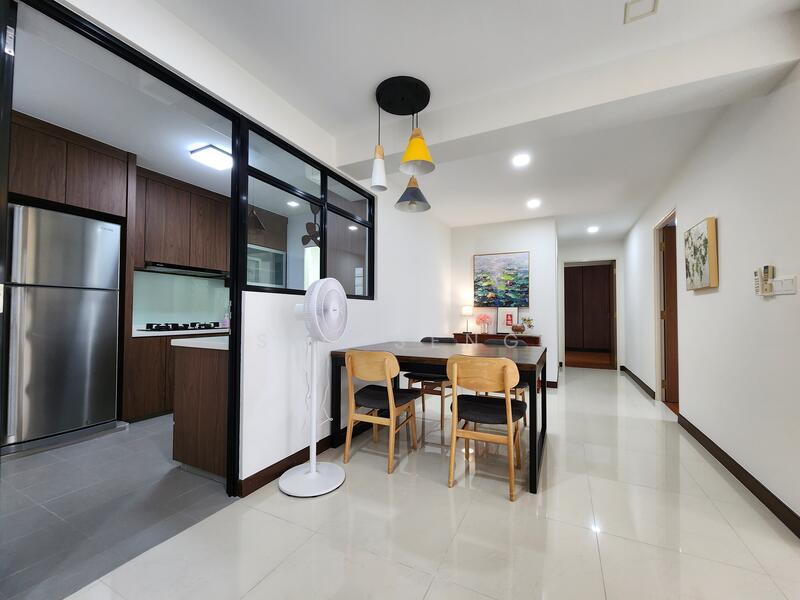 For Rent - 289A Compassvale Crescent