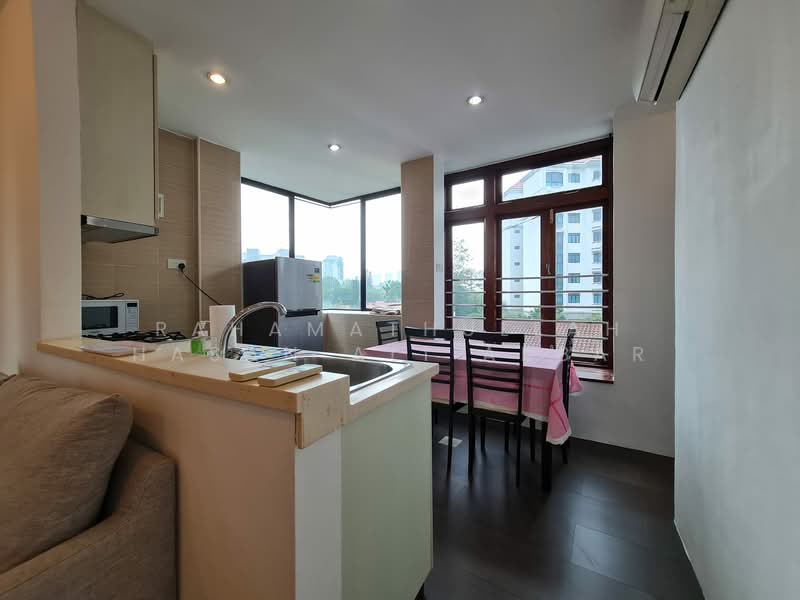 Sylvan Lodge, 143 Holland Road, 1 Bedroom, 780 sqft, Apartment For Rent, by Rahamathullah Hasan Ali Akbar, 24433305 - PropertyGuru.com.sg