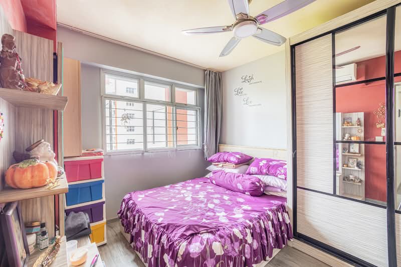 694C Woodlands Drive 62, 694C Woodlands Drive 62, 2 Bedrooms, 721 sqft, HDB Flat For Sale, by Sharmiyla Ry, 24435194 - PropertyGuru.com.sg