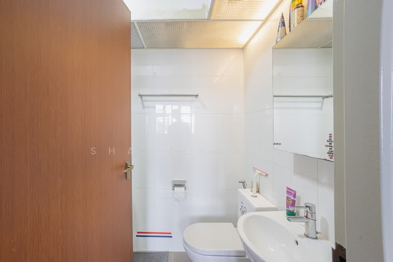694C Woodlands Drive 62, 694C Woodlands Drive 62, 2 Bedrooms, 721 sqft, HDB Flat For Sale, by Sharmiyla Ry, 24435194 - PropertyGuru.com.sg