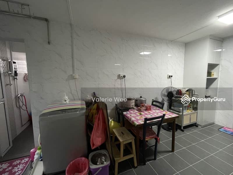 For Rent - 585 Cheng San Court
