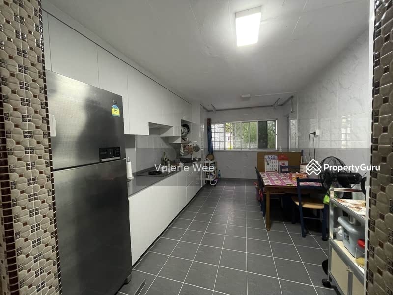 For Rent - 585 Cheng San Court