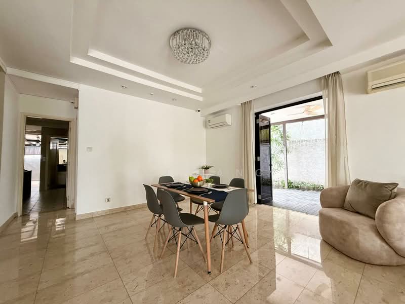 Lornie Gardens, Lornie Walk, 5 Bedrooms, 3,239 sqft, Semi-Detached House For Rent, by Eve Tang, 24437366 - PropertyGuru.com.sg