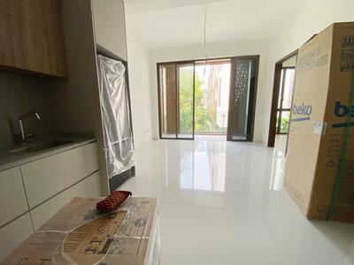 For Rent - Parksuites