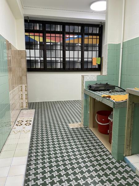 For Rent - 60 Circuit Road