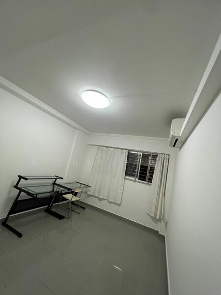 450 Tampines Street 42, 450 Tampines Street 42, Pasir Ris / Tampines, 2 Bedrooms, 796 sqft, HDB Flat For Rent, by Michelle Guo, 24438684 - PropertyGuru.com.sg