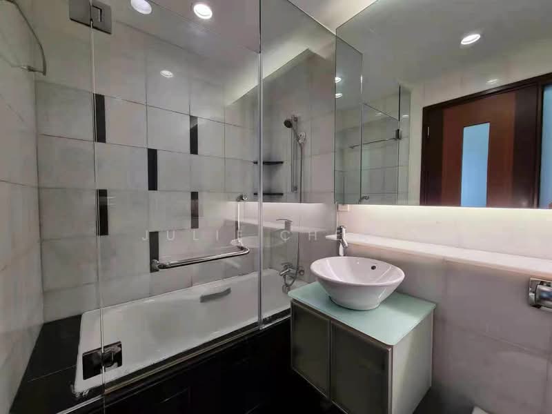 Robertson 100, 100 Robertson Quay, 2 Bedrooms, 936 sqft, Apartment For Rent, by Julie Cheak, 24438838 - PropertyGuru.com.sg