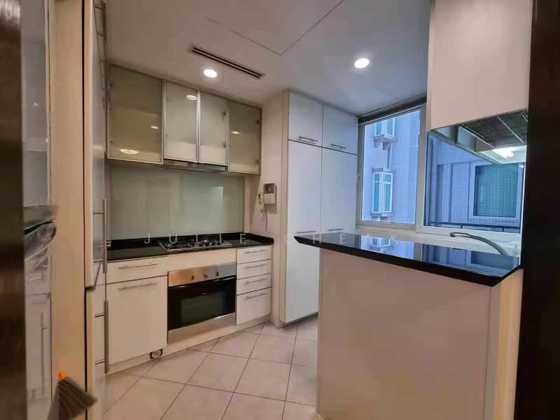 Robertson 100, 100 Robertson Quay, 2 Bedrooms, 936 sqft, Apartment For Rent, by Julie Cheak, 24438838 - PropertyGuru.com.sg