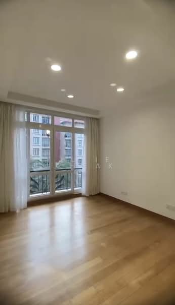 Robertson 100, 100 Robertson Quay, 2 Bedrooms, 936 sqft, Apartment For Rent, by Julie Cheak, 24438838 - PropertyGuru.com.sg