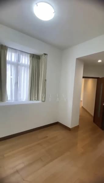 Robertson 100, 100 Robertson Quay, 2 Bedrooms, 936 sqft, Apartment For Rent, by Julie Cheak, 24438838 - PropertyGuru.com.sg