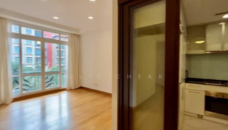 Robertson 100, 100 Robertson Quay, 2 Bedrooms, 936 sqft, Apartment For Rent, by Julie Cheak, 24438838 - PropertyGuru.com.sg