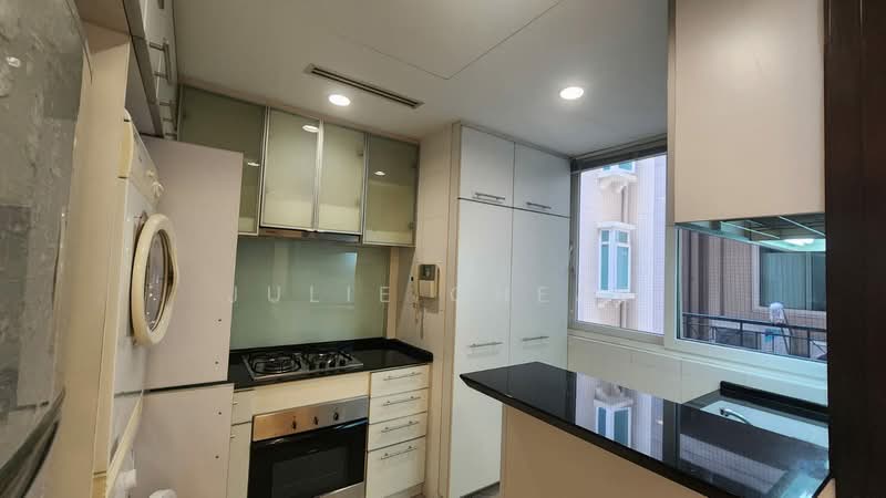 Robertson 100, 100 Robertson Quay, Orchard / River Valley, 2 Bedrooms, 936 sqft, Apartment For Rent, by Julie Cheak, 24438838 - PropertyGuru.com.sg