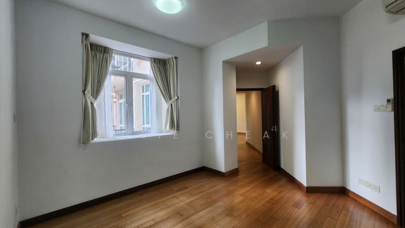 Robertson 100, 100 Robertson Quay, Orchard / River Valley, 2 Bedrooms, 936 sqft, Apartment For Rent, by Julie Cheak, 24438838 - PropertyGuru.com.sg