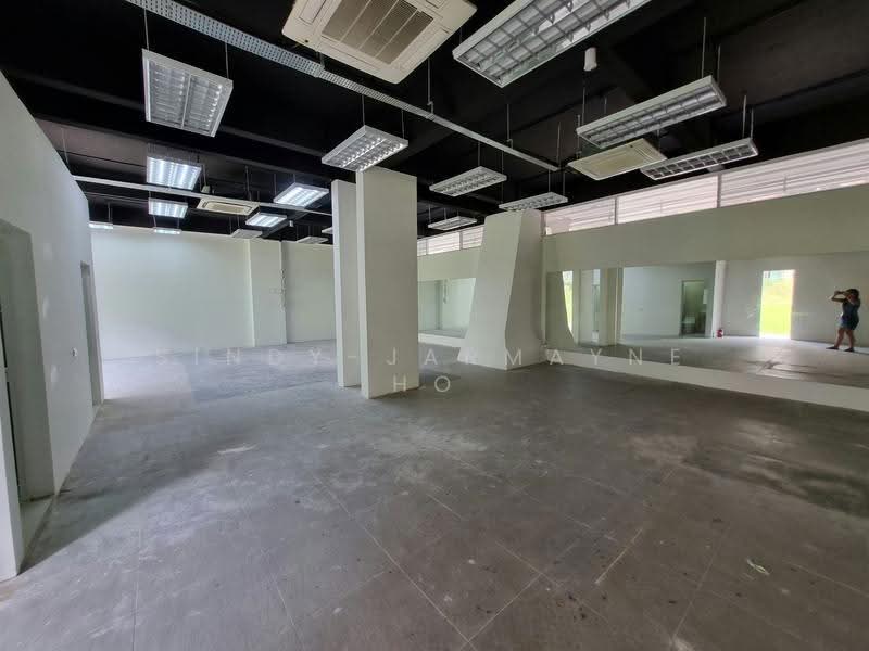 Pandan Valley, 1 Pandan Valley, Clementi Park / Upper Bukit Timah, 1,530 sqft, Shop / Shophouse For Rent, by Sindy-Jarmayne Ho, 24439512 - CommercialGuru.com.sg