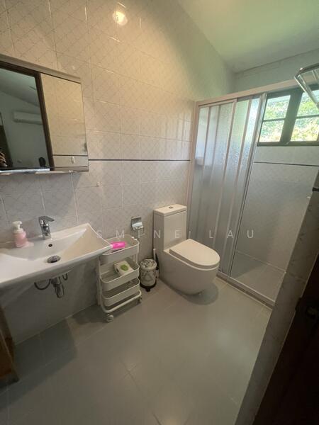 Detached house at Holland Village / Oei Tiong Ham Park, Tanglin / Holland / Bukit Timah, 6 Bedrooms, 6,000 sqft, Detached House For Rent, by Jasmine Lau, 24439784 - PropertyGuru.com.sg