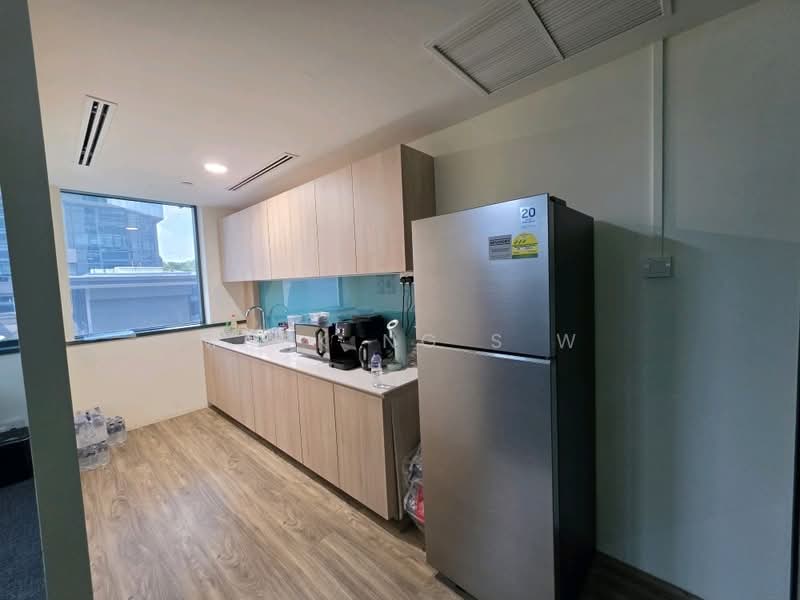 UE bizhub West, 450 Alexandra Road, 2,412 sqft, Office For Rent, by Mark Ng S W, 24440103 - CommercialGuru.com.sg