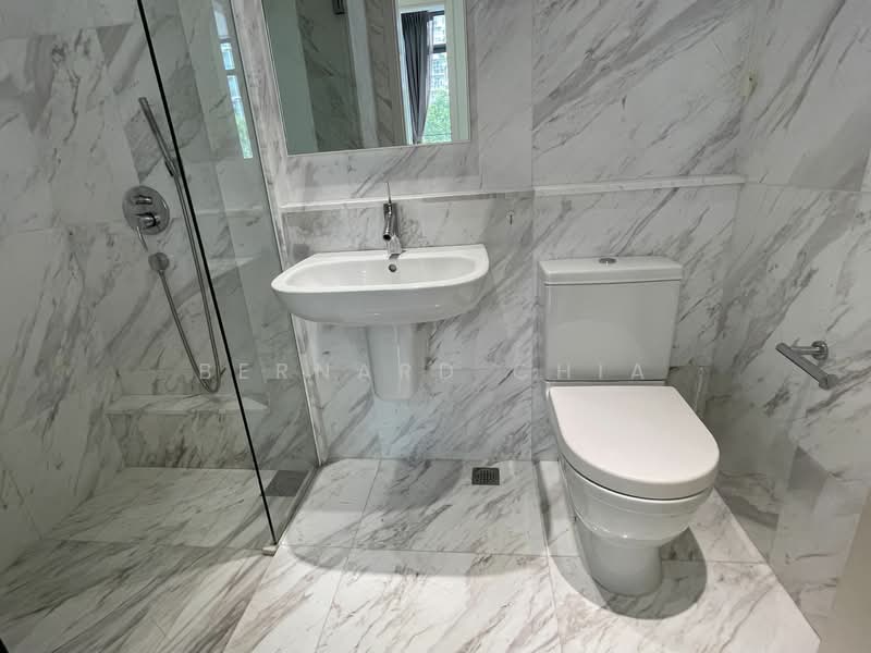 VIVA, 6 Suffolk Walk, 2 Bedrooms, 1,044 sqft, Condominium For Rent, by Bernard Chia, 24441186 - PropertyGuru.com.sg