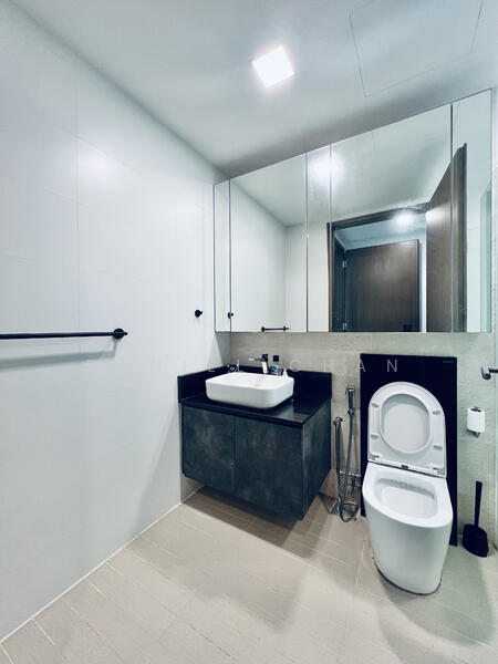 Hundred Trees, 81 West Coast Drive, 2 Bedrooms, 915 sqft, Condominium For Rent, by Daniel Chan, 24441267 - PropertyGuru.com.sg