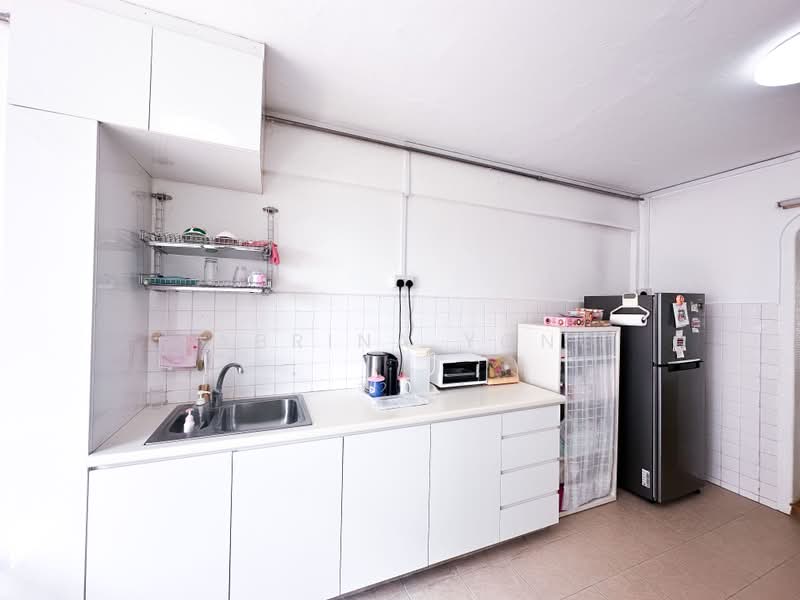 602 Ang Mo Kio Avenue 5, 602 Ang Mo Kio Avenue 5, 2 Bedrooms, 721 sqft, HDB Flat For Rent, by Sabrina Yong, 24441703 - PropertyGuru.com.sg
