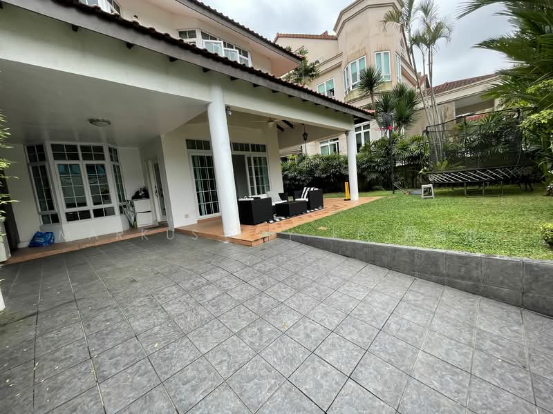 Walk to MRT station, Vanda Drive 5-bedroom Semi-D, Vanda Drive, 7 Bedrooms, 4,080 sqft, Semi-Detached House For Rent, by Markus Tay KP 郑锦彬, 24442045 - Car porch good for 2 cars - PropertyGuru.com.sg