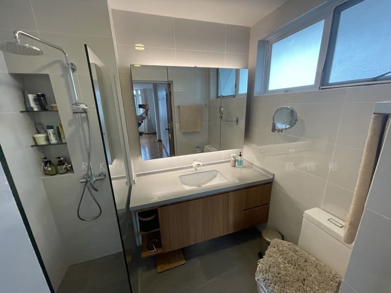 Vanda Drive 5-bedroom Semi-D, 5 mins walk to 6th Ave MRT, Vanda Drive, 7 Bedrooms, 4,080 sqft, Semi-Detached House For Rent, by Markus Tay KP 郑锦彬, 24442045 - Master bathroom - Renovated - PropertyGuru.com.sg