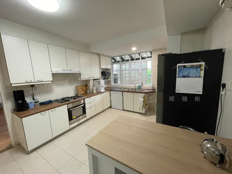 For Rent - Bukit Timah 5-bedroom Semi-detached house