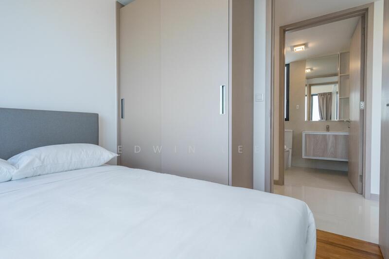 J Gateway, 2 Gateway Drive, 3 Bedrooms, 969 sqft, Condominium For Rent, by Edwin Lee, 24442401 - PropertyGuru.com.sg