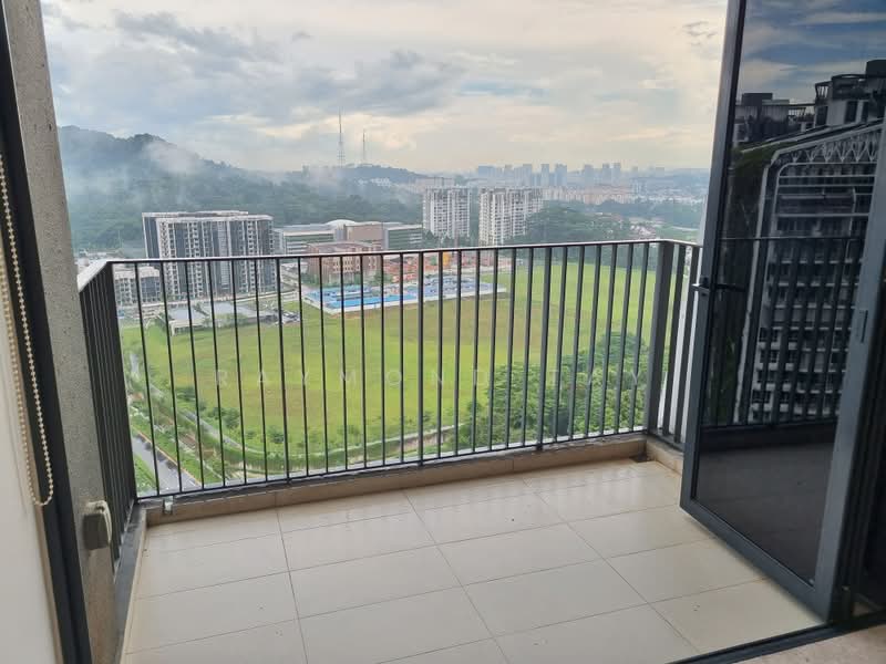 Minutes' Away from Hillview MRT Station & Bukit Panjang Hawker Centre, , 2 Bedrooms, 731 sqft, Condominium For Rent, by Raymond Tay, 24443495 - PropertyGuru.com.sg