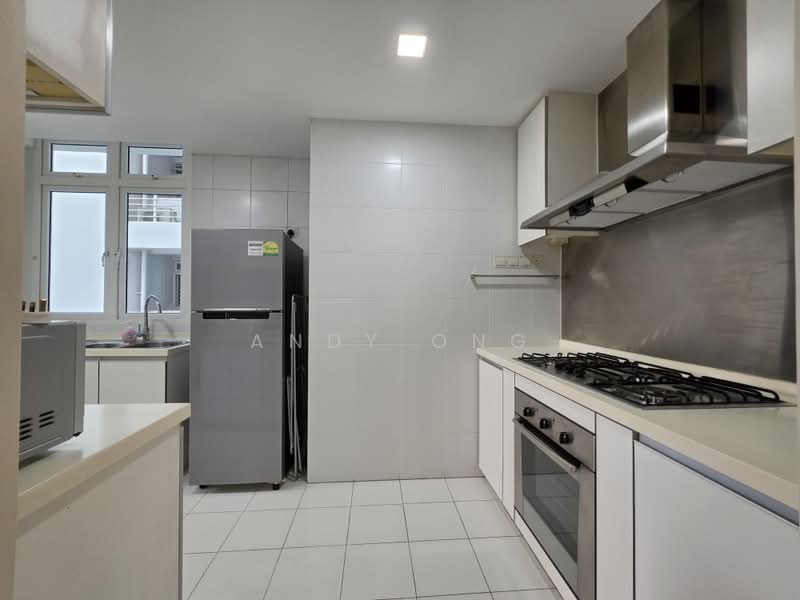 Monterey Park Condominium, 21 West Coast Rise, 2 Bedrooms, 1,022 sqft, Condominium For Rent, by Andy Ong, 24443545 - PropertyGuru.com.sg