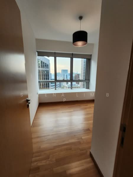 One Shenton, 1 Shenton Way, 3 Bedrooms, 1,604 sqft, Condominium For Rent, by Sheena Lim B P, 24445023 - PropertyGuru.com.sg