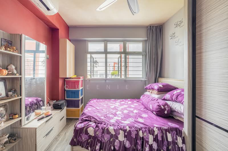 694C Woodlands Drive 62, 694C Woodlands Drive 62, 2 Bedrooms, 721 sqft, HDB Flat For Sale, by Queenie Ke, 24445093 - PropertyGuru.com.sg