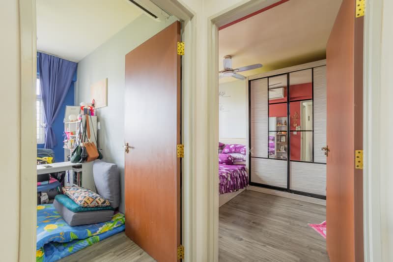 694C Woodlands Drive 62, 694C Woodlands Drive 62, 2 Bedrooms, 721 sqft, HDB Flat For Sale, by Queenie Ke, 24445093 - PropertyGuru.com.sg
