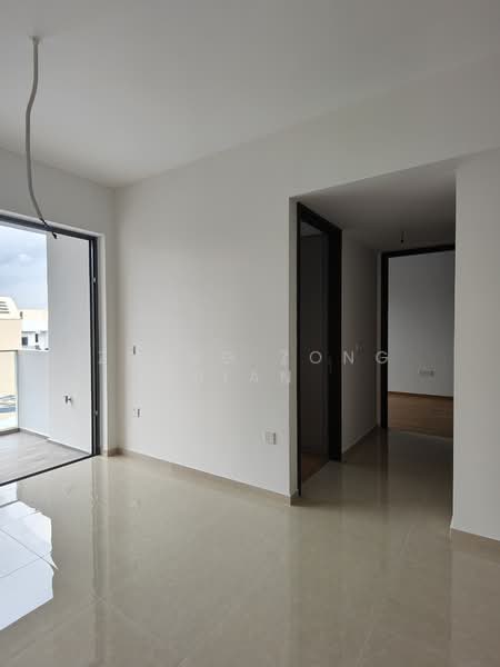 The Gazania, 15 How Sun Drive, 2 Bedrooms, 678 sqft, Condominium For Rent, by Zheng Zong Jian, 24445469 - PropertyGuru.com.sg